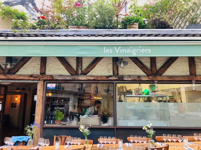 Les Vinaigriers 